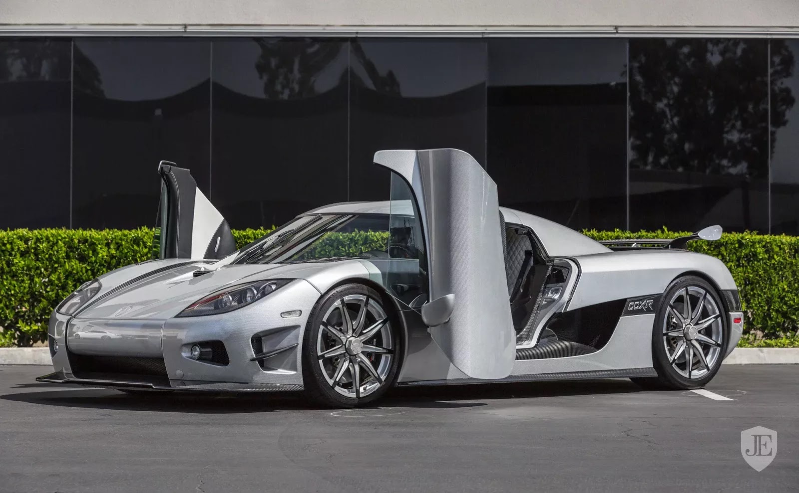 Koenigsegg CCXR Trevita Owned By Mayweather Up For Sale Again Koenigsegg CCXR Trevita Owned By Mayweather Up For Sale Again