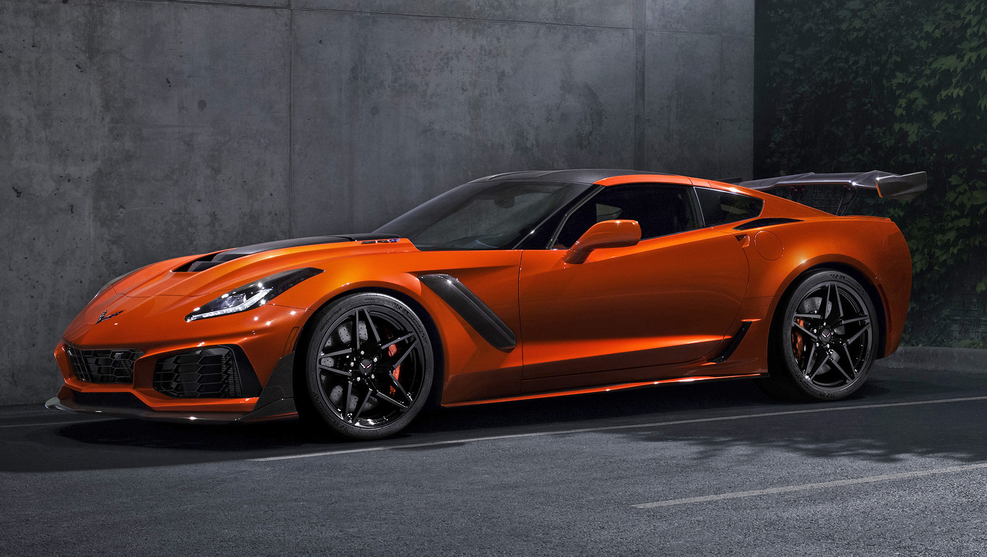 The 755 HP Chevy Corvette ZR1 Is Official And It Looks Mean