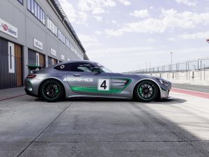 Mercedes-AMG-GT4