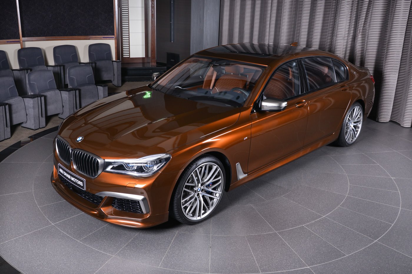 Chestnut BMW M760Li xDrive Looks Rather Classy