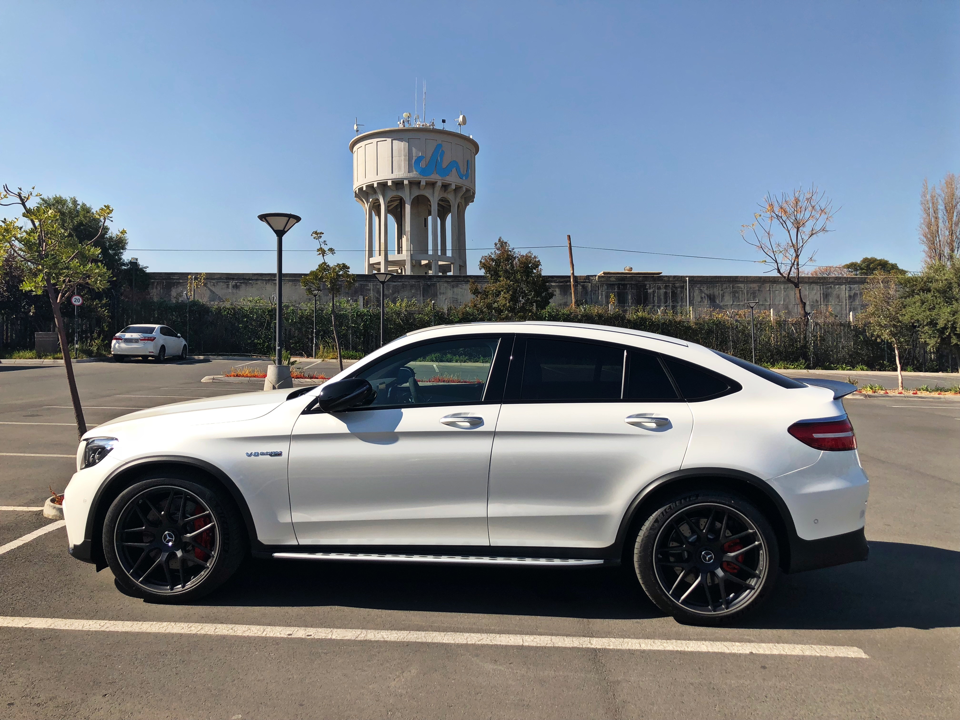 mercedes-amg-glc-63-s-coupe-side-profile