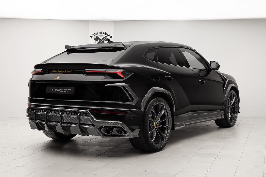 Lamborghini Urus Loaded With Carbon From TopCar Looks Angry