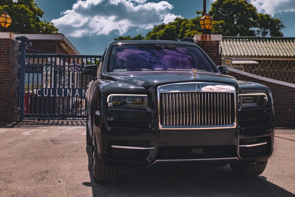 Rolls-Royce Cullinan Delivered At The Cullinan Mine in ...