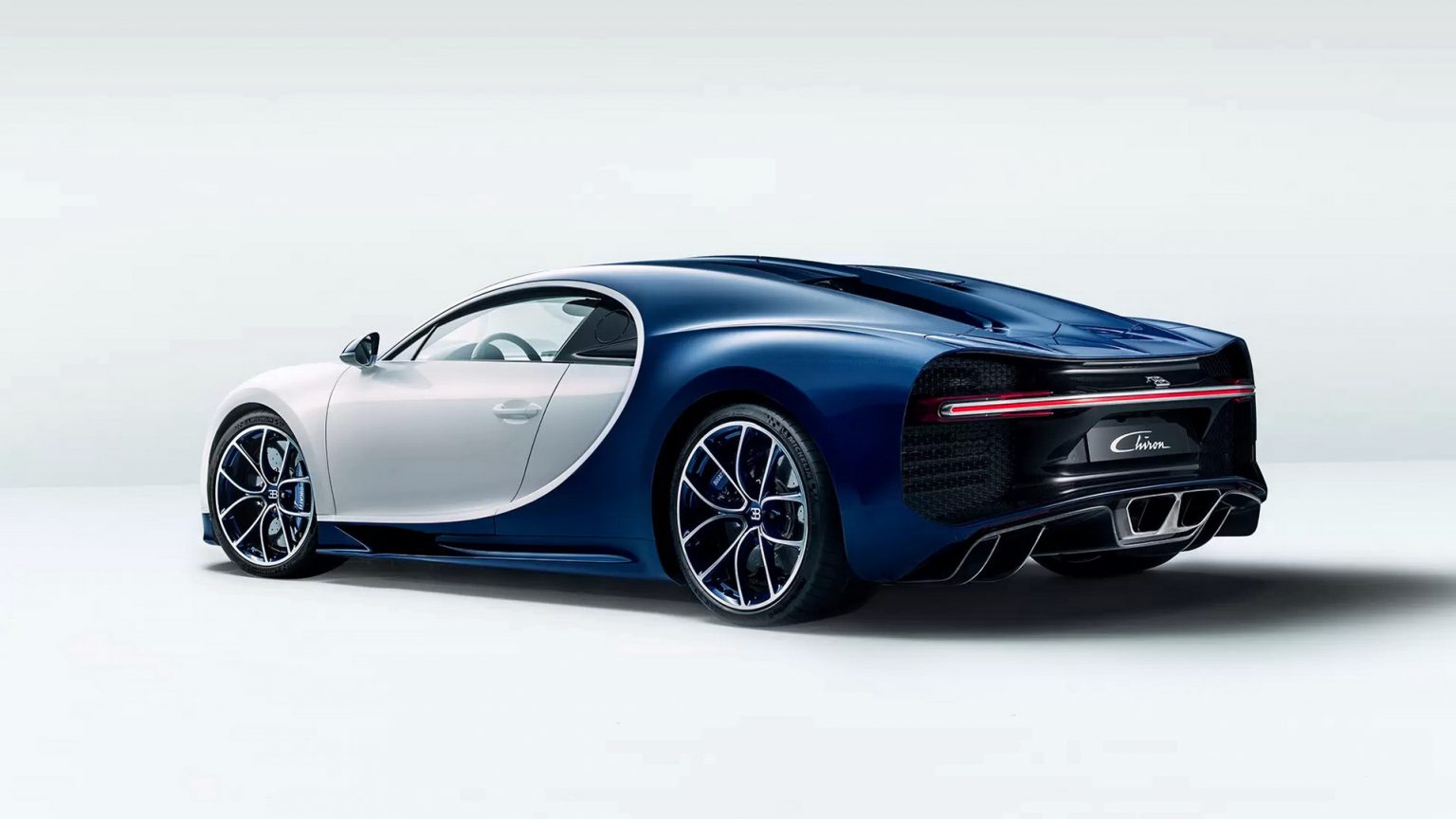 Bugatti Chiron Sports R7 Million Worth Of Options Including R3.3