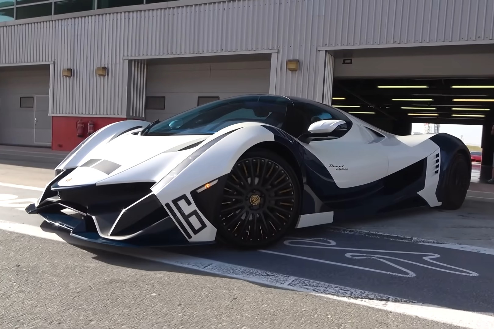 Devel Sixteen V8 First Production Car 