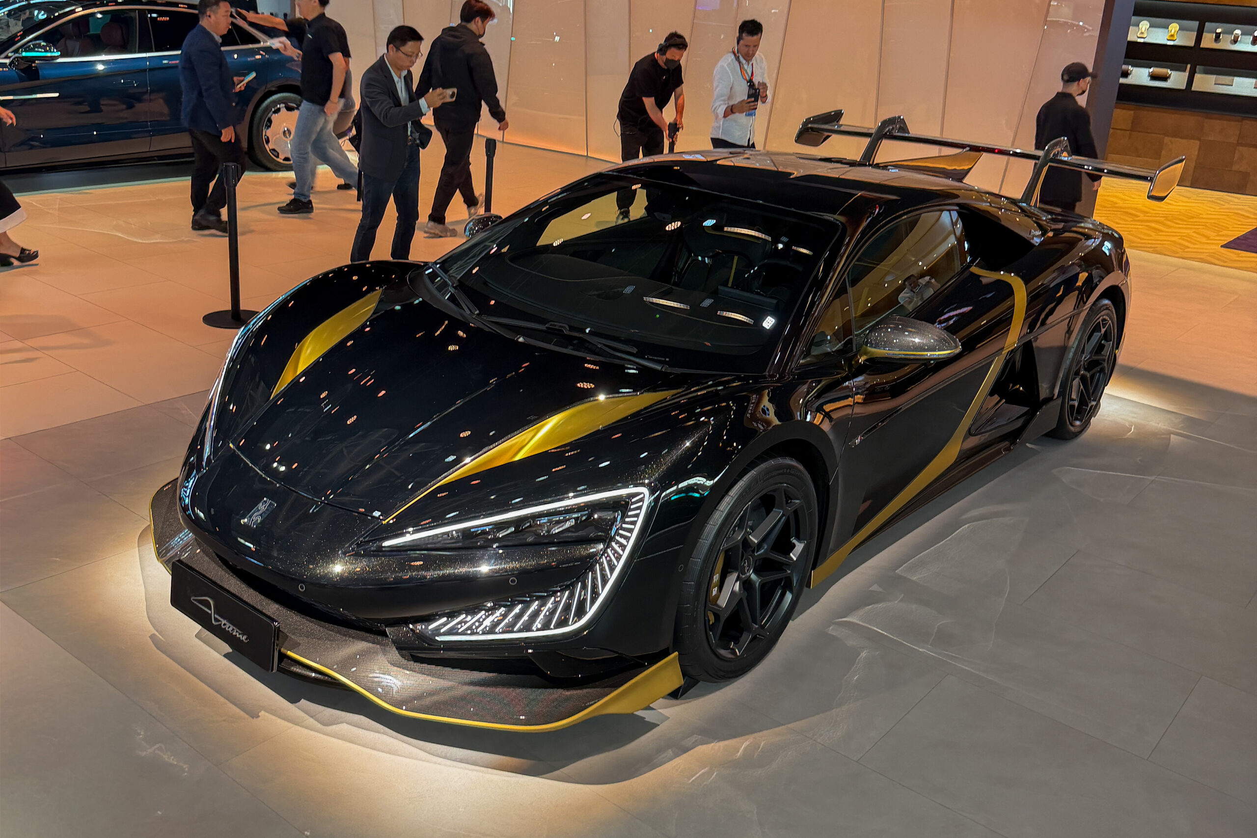 australian-businessman-bought-the-first-yangwang-u9-xtreme-for-r50-million
