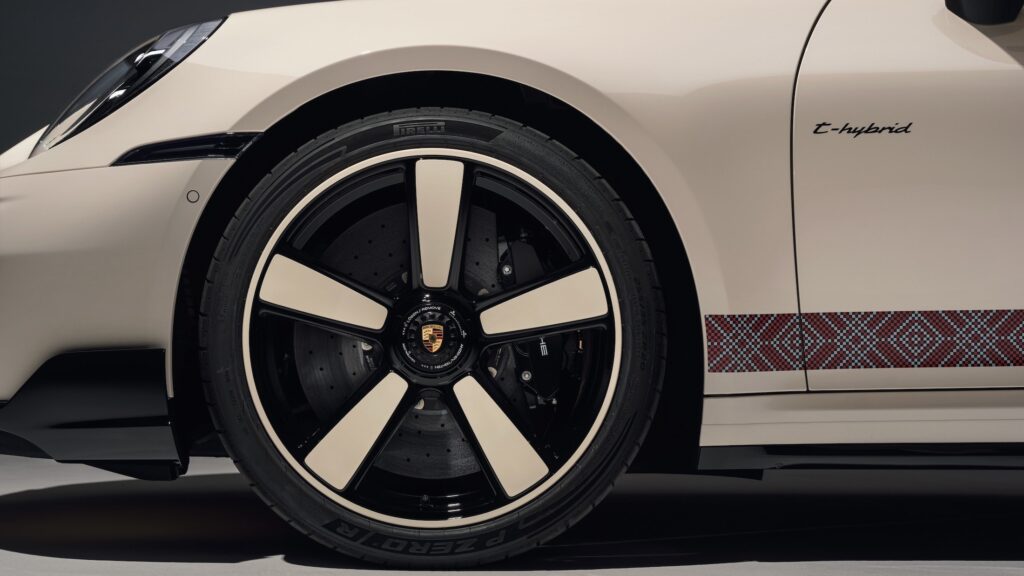 Porsche 911 Turbo S Sadu Edition