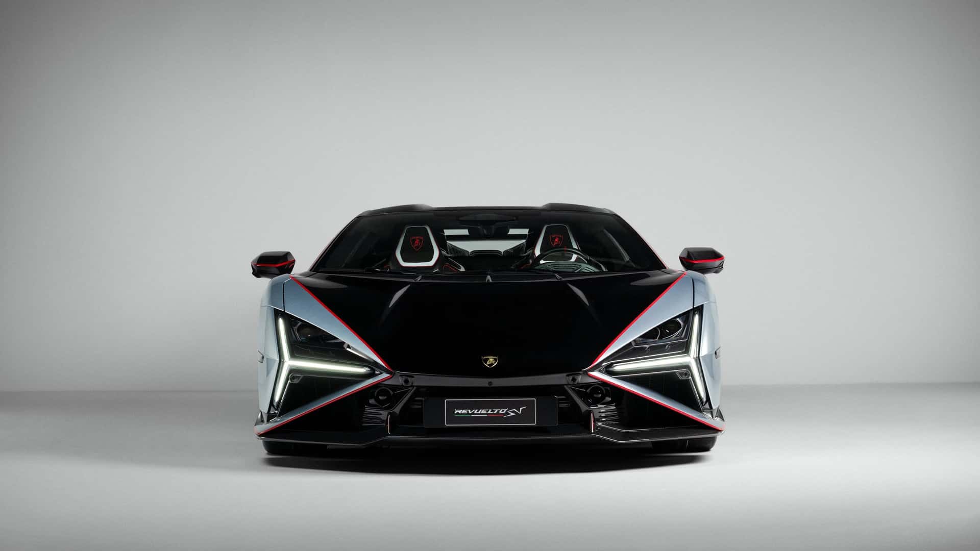 Lamborghini Revuelto SV